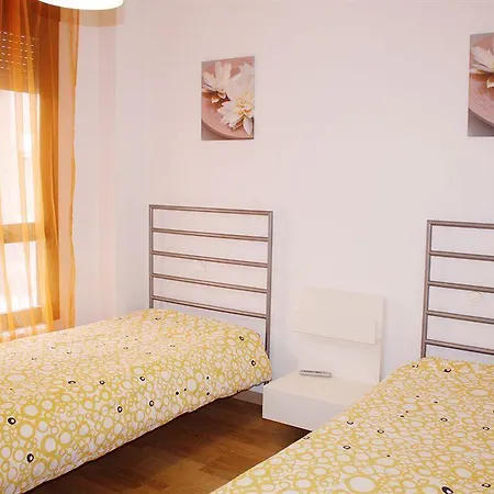 Apartman Rodriguez De Cordoba 3000 *