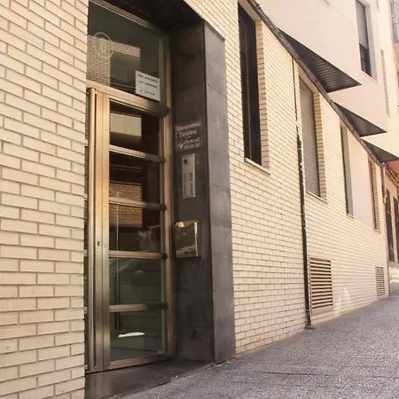 Apartman Rodriguez De Cordoba 3000 *