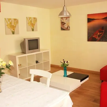 Rodriguez De Cordoba 3000 Apartman *